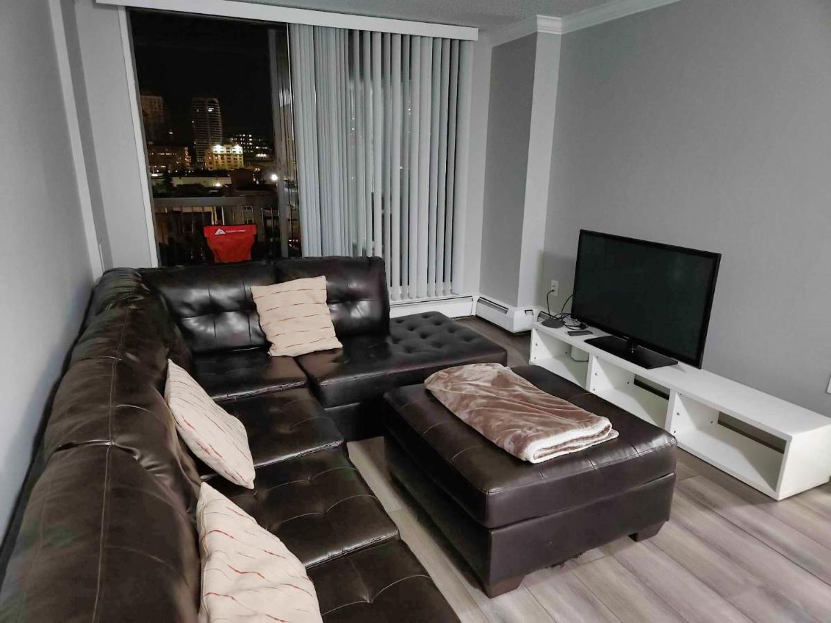 Furnished 1 Bedroom In East Village By Signature Suites Ltd Calgary Luaran gambar